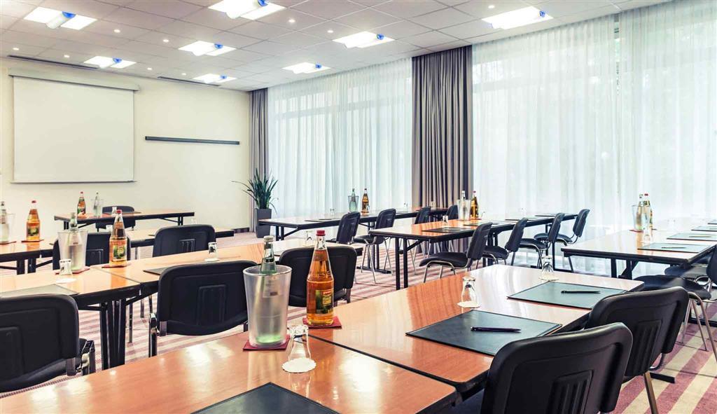 Mercure Hotel Düsseldorf Neuss Negocio foto