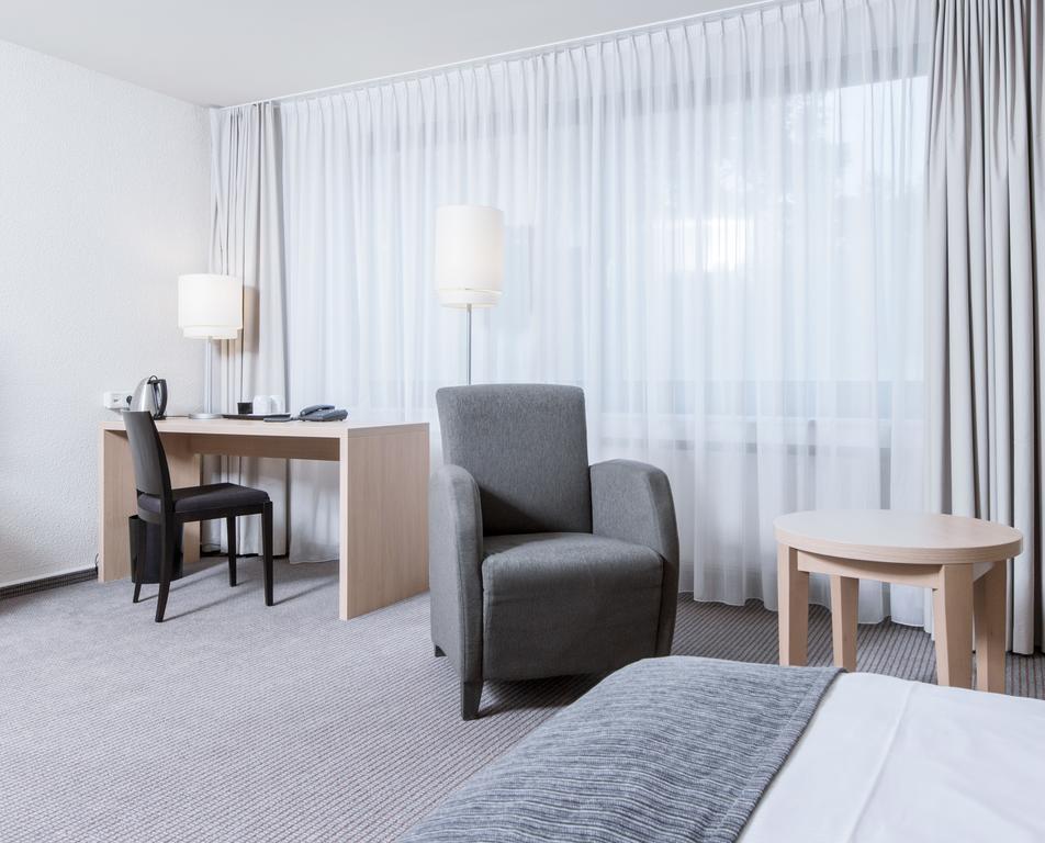 Mercure Hotel Düsseldorf Neuss Habitación foto